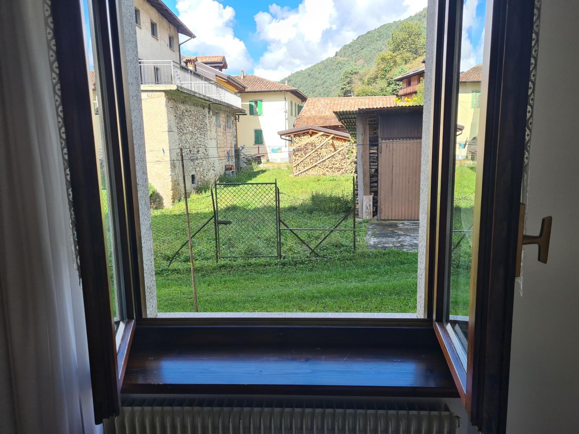 Bioledro Casa Lena Apartment Mezzolago Exterior photo
